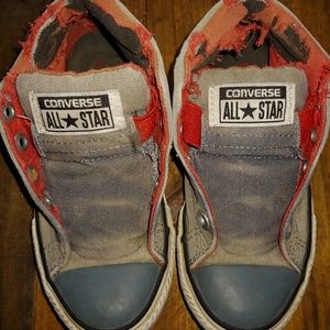 Kids Gray Converse All-Stars laceless slip on